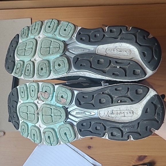 new balance | W 10 | series 940 abzorb - Picture 10 of 12